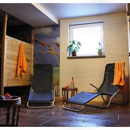 Krokus Apartamento Piechowice Exterior foto
